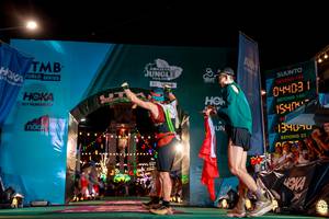 BIB: 140, 044031, 1540, 134070, 100
                            <button type="button" onclick="openModal(24853216)" class="btn btn-primary btn-sm float-right btn-popup" data-toggle="modal" data-target=".modal-high-quality">
                        <i class="fas fa-shopping-cart"></i> Add to Cart
                    </button>
                                            <button type="button" onclick="isThisMe(24853216, true)" class="btn btn-success btn-sm float-right btn-popup btn-isme hidden" data-toggle="tooltip" data-placement="bottom" title="นี่คือรูปของคุณใช่ไหม คลิกที่นี่เพื่อเอาเข้าอัลบั้ม">
                        <i class="fas fa-plus"></i> Add to album
                    </button>
                    <button type="button" onclick="isThisMe(24853216, false)" class="btn btn-warning btn-sm float-right btn-popup btn-isnotme hidden">
                        <i class="fas fa-ban"></i> Remove from album
                    </button>